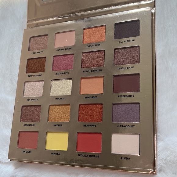 Iconic London Sunset to Sunrise Palette - Picture 2 of 7